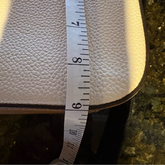 Kate Spade New York Hudson Pebbled, Leather Crossbody Bag - Picture 5 of 7